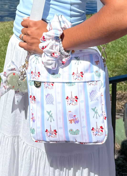 Showcase Festival Crossbody