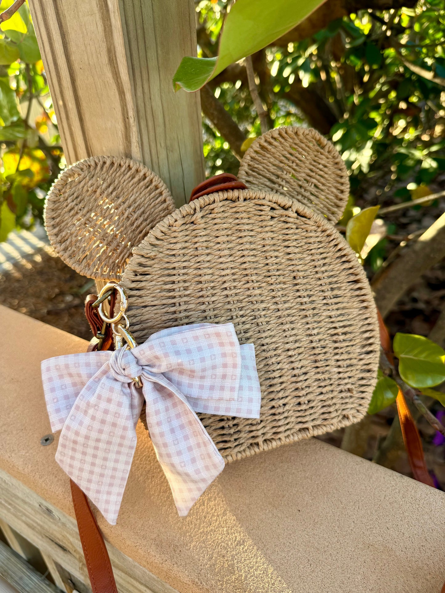 Natural Rattan Mouse Crossbody
